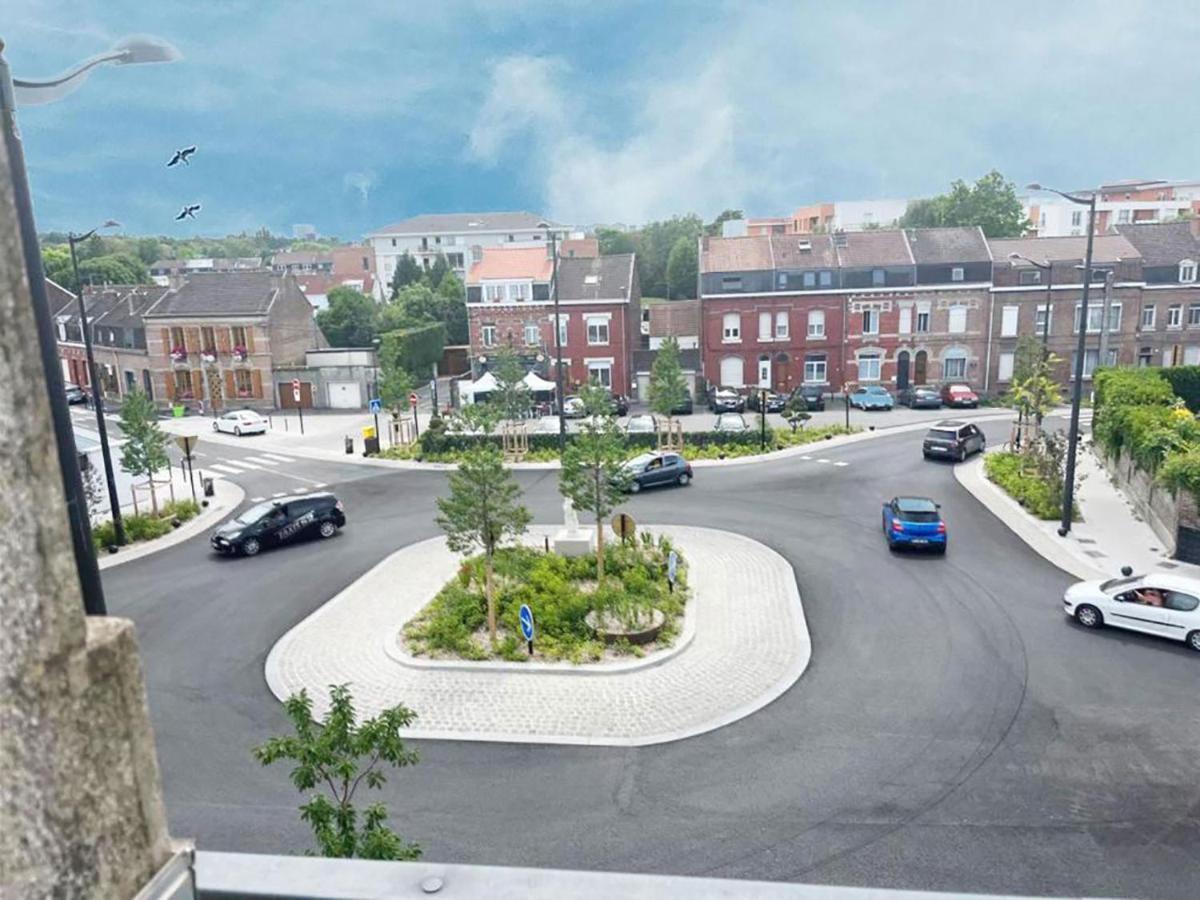 Lerelaisdodile23 - Parking - Lumineux - Hyper Centre Daire Valenciennes Dış mekan fotoğraf